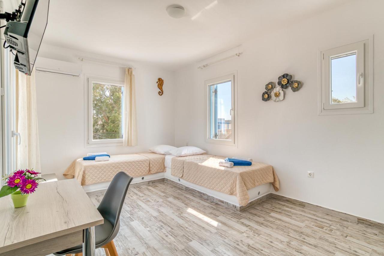 Ippocampos Seaside Serenity - Unwind At Paros Poolside Retreats Aliki  Exterior photo